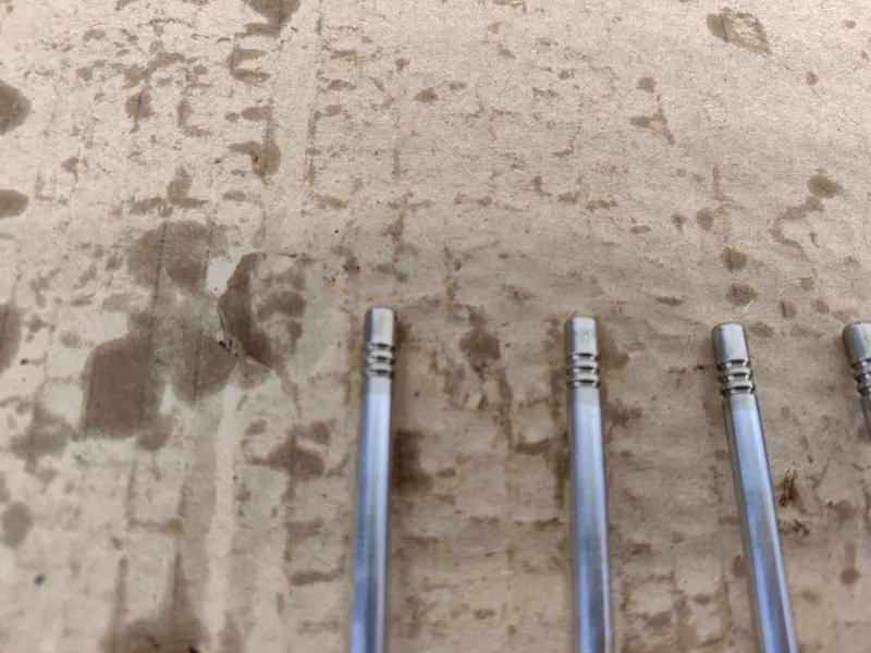 Клапан выпускной