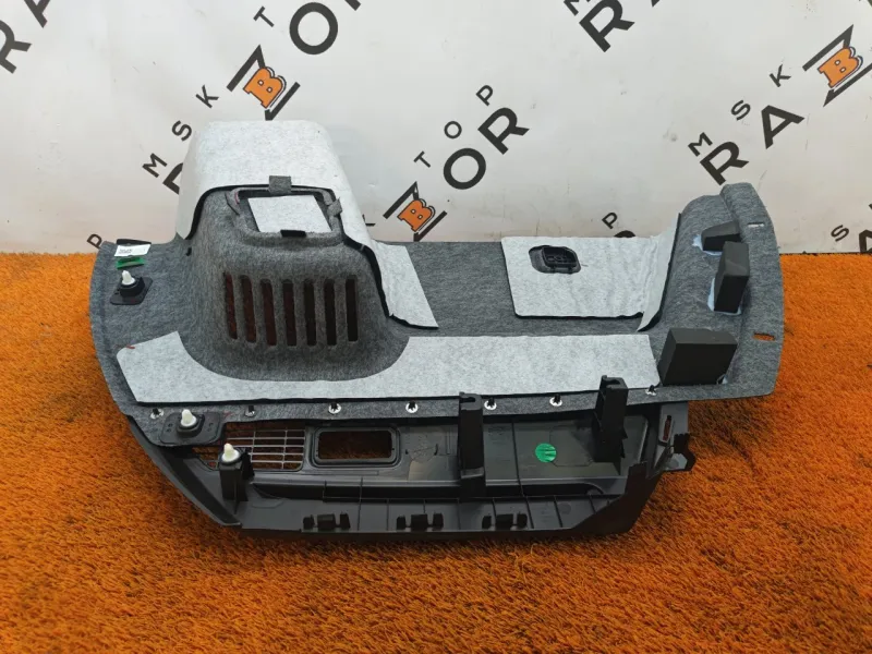 Обшивка багажника