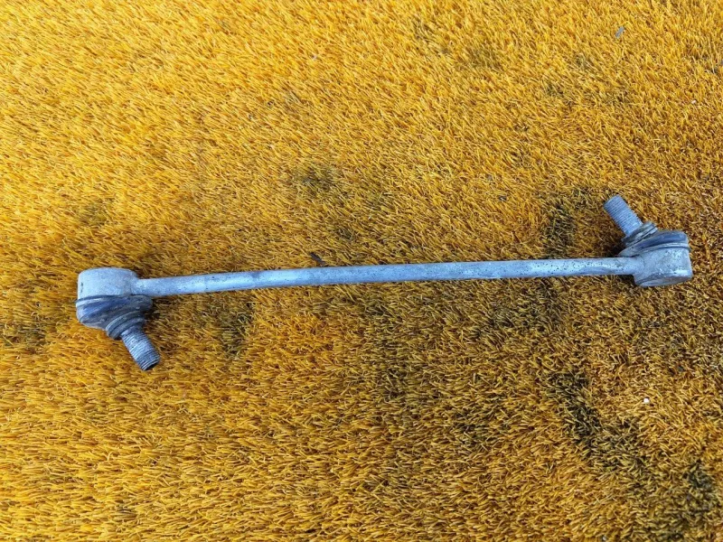 Стойка стабилизатора