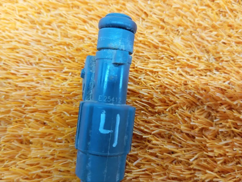 Форсунка топливная