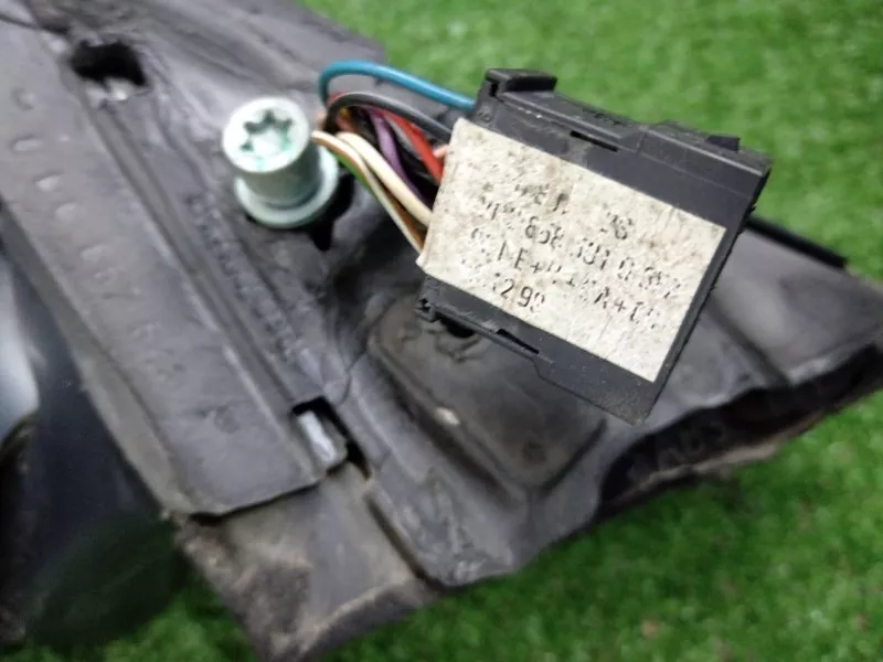 Зеркало боковое Audi A4 1999 8D0857543 B5, левое