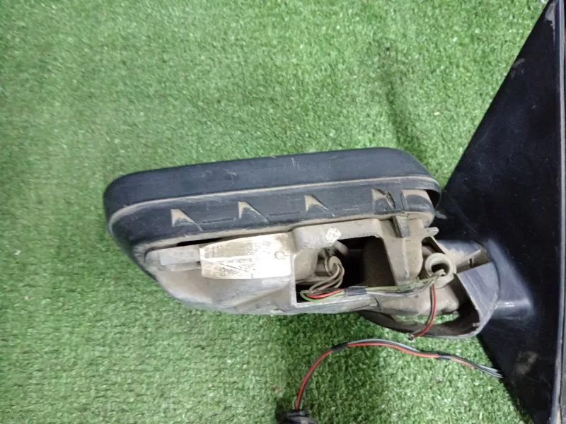 Зеркало боковое