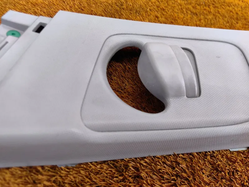 Обшивка центральной стойки