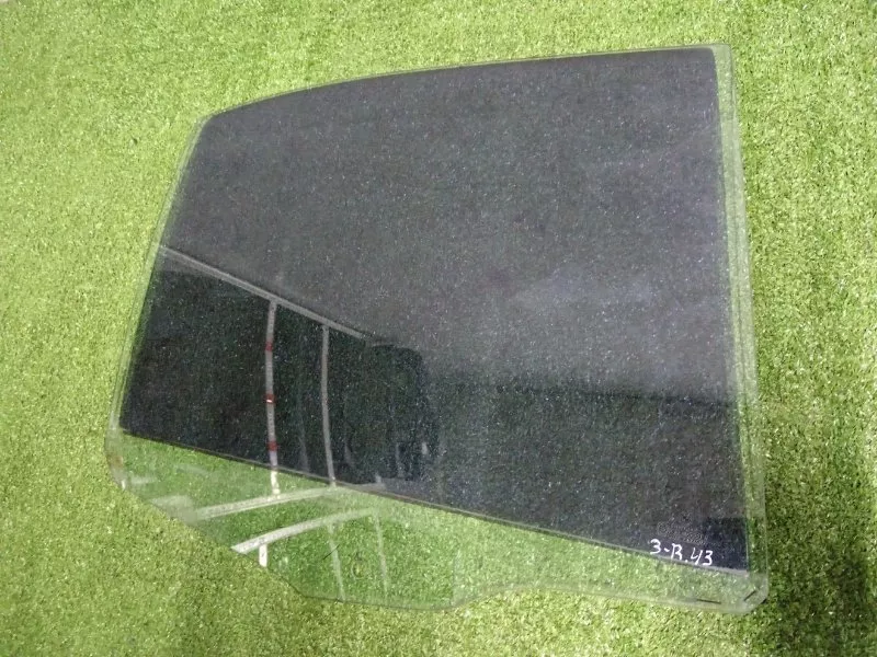 Стекло двери BMW 5-Series 2001 51348159172 E39, заднее правое