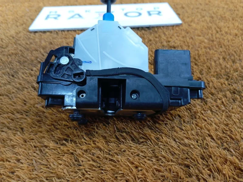 Замок двери