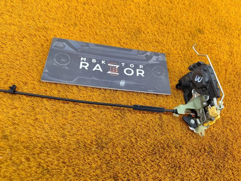 Замок двери