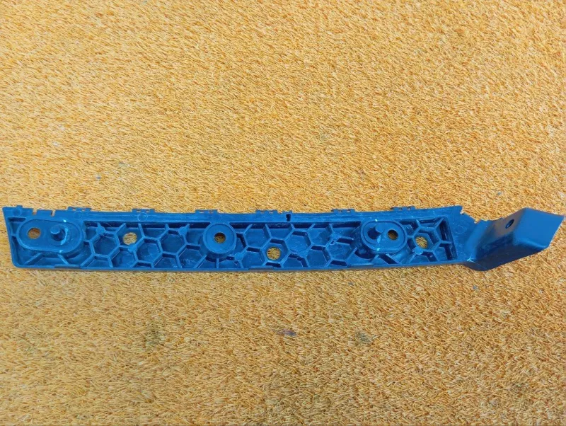 Кронштейн бампера