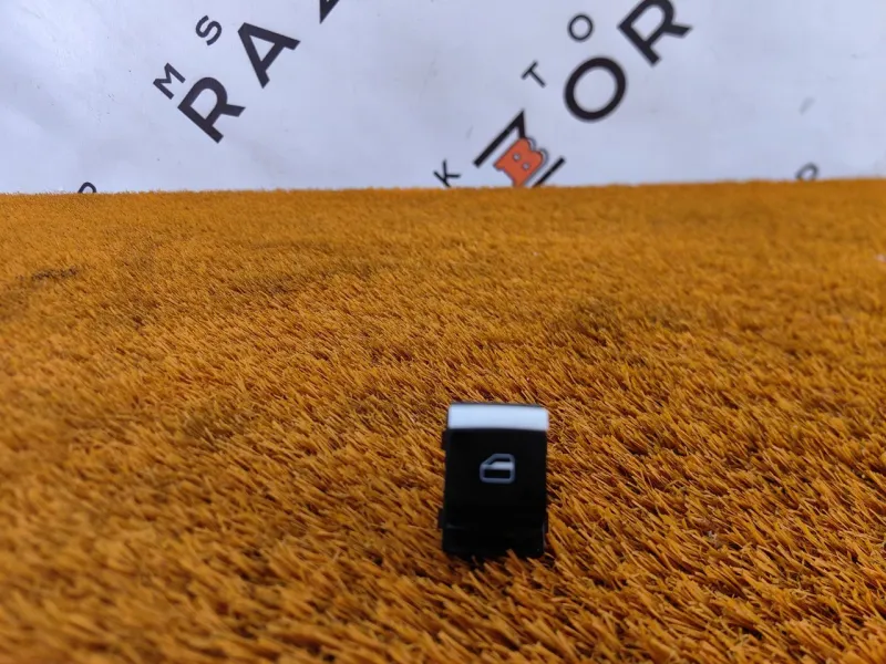 Кнопка стеклоподъемника