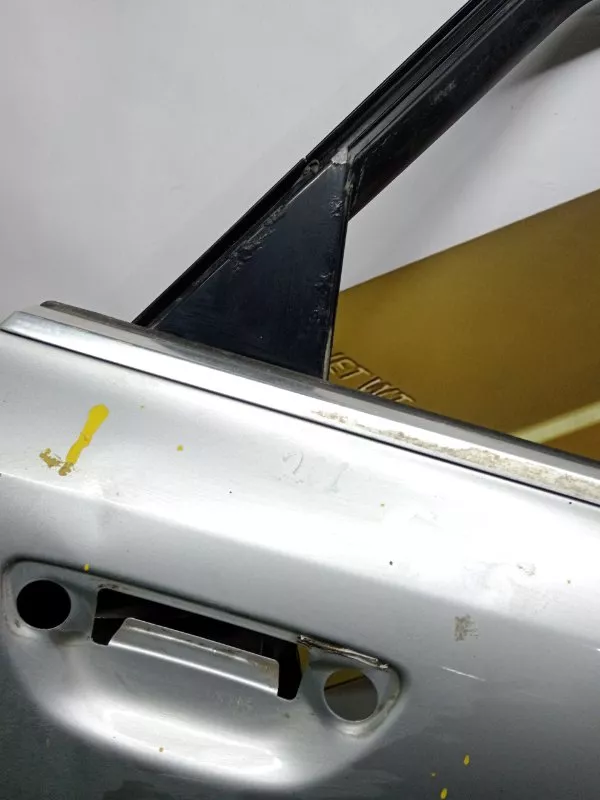 Дверь Audi A8 2004 4E0833052C D3, задняя правая