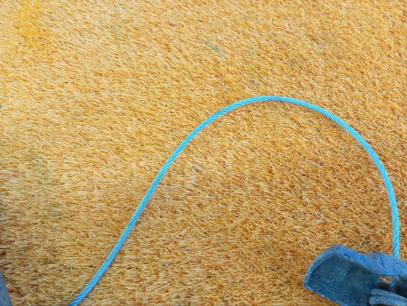 Крепление запасного колеса