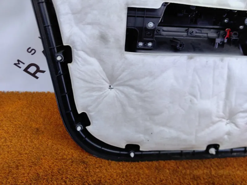 Обшивка двери