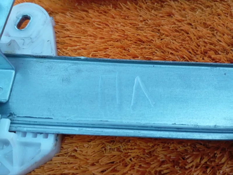 Стеклоподъемник