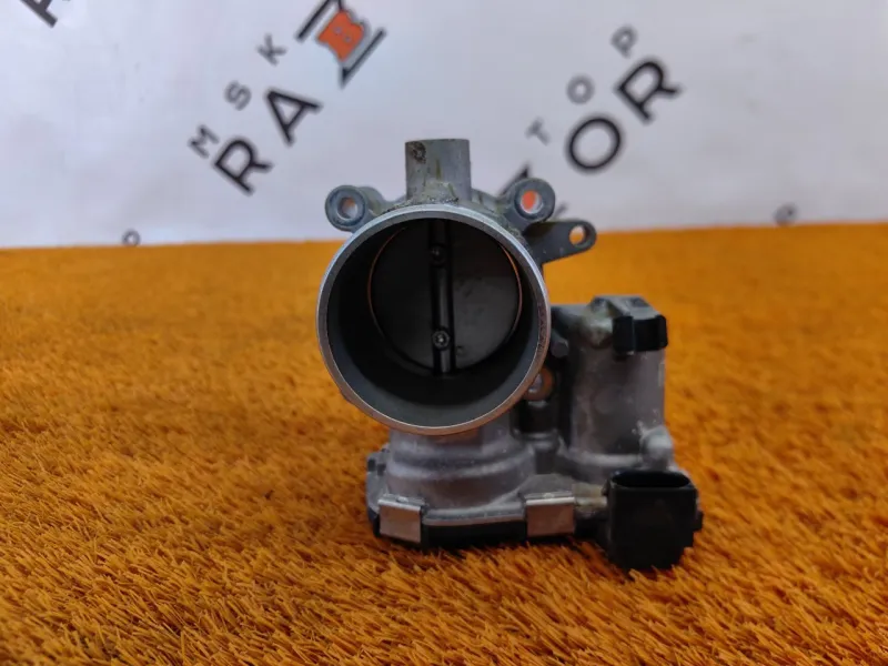 Дроссельная заслонка