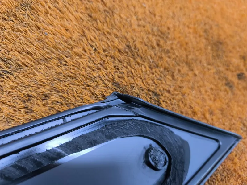 Форточка задняя