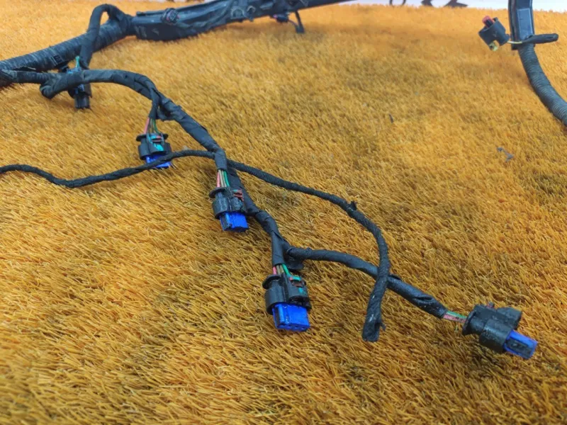 Проводка подкапотная