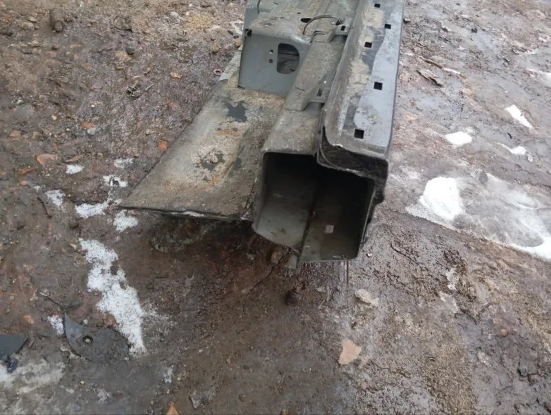 Порог с центральной стойкой