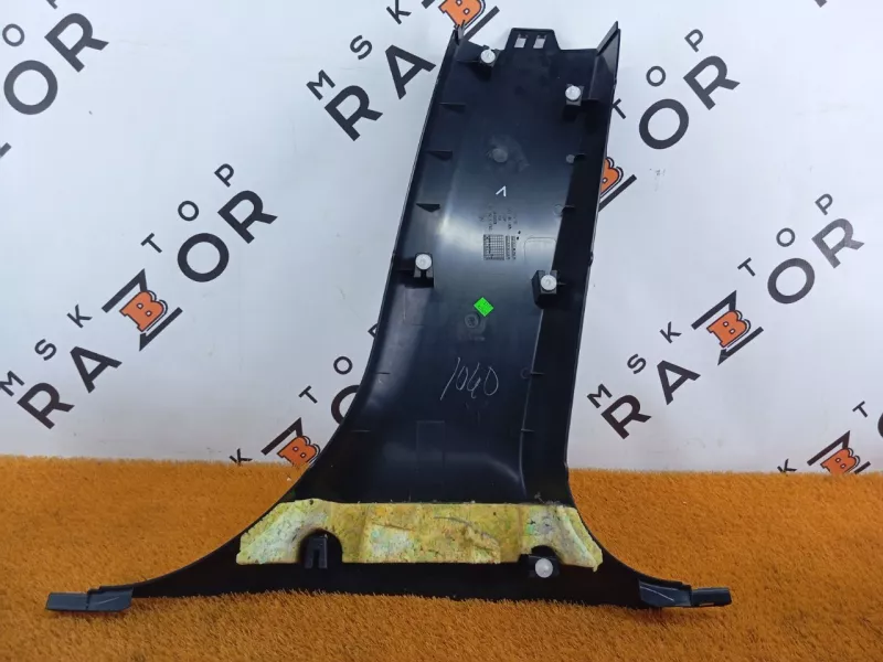 Накладка на стойку кузова