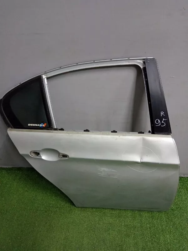 Дверь BMW 3-Series 2006 41007203648 E90, задняя правая