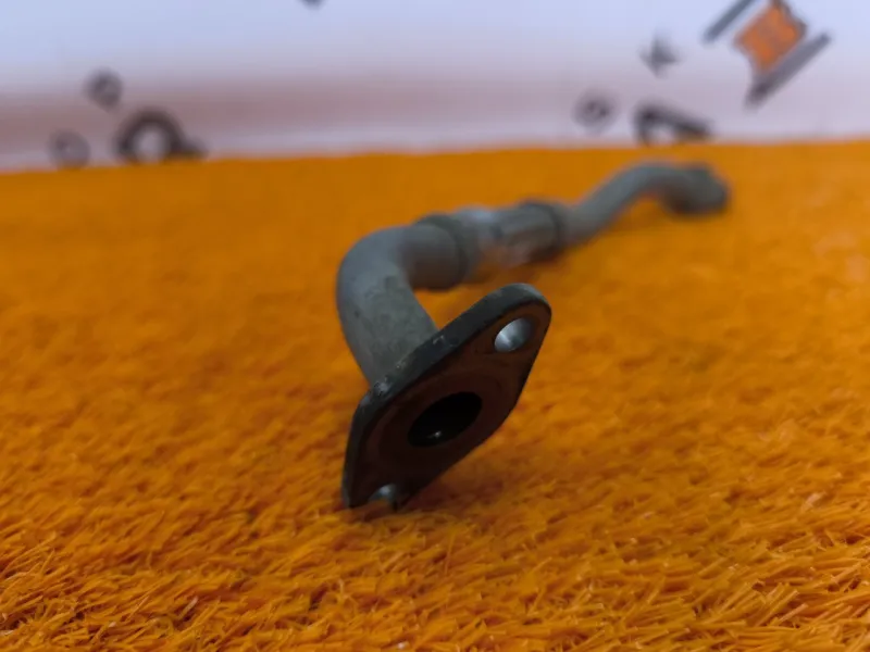 Трубка турбокомпрессора