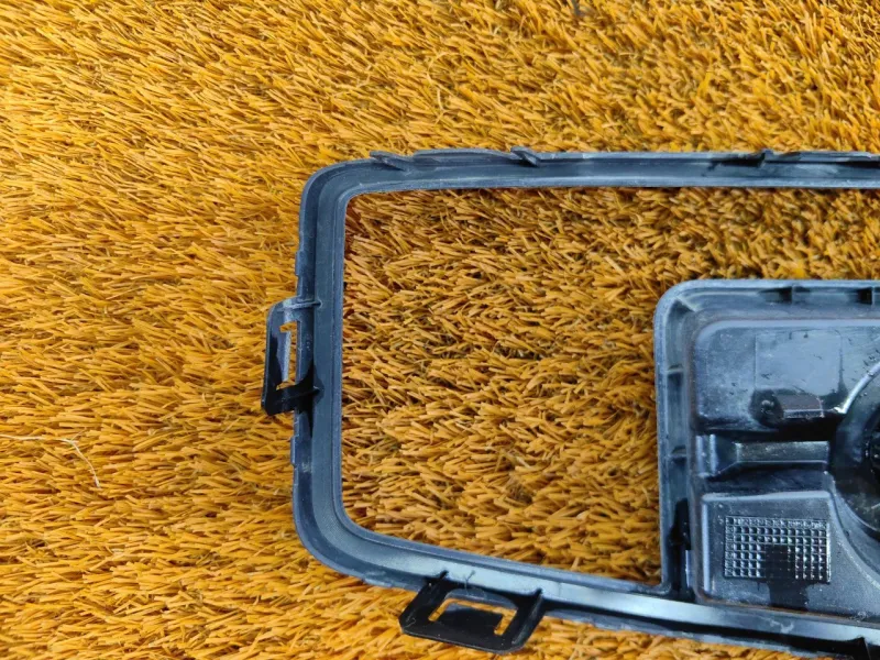 Накладка бампера