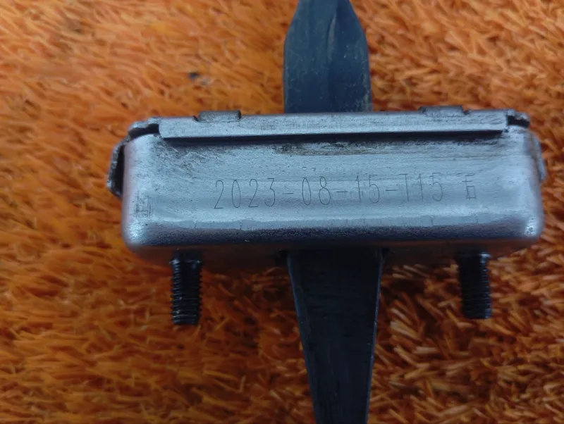 Ограничитель двери