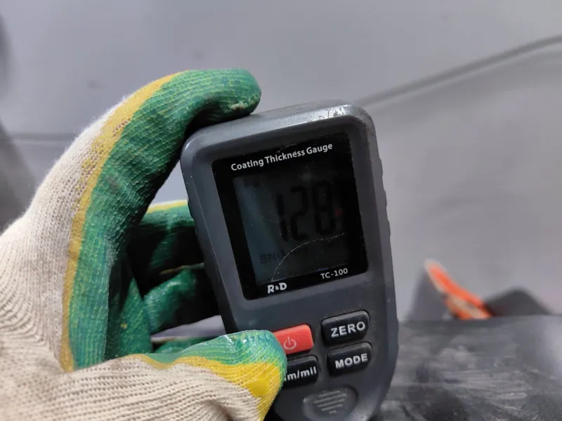 Порог с центральной стойкой