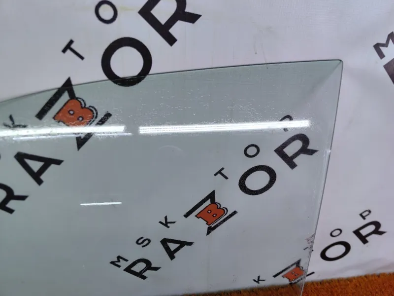 Стекло двери