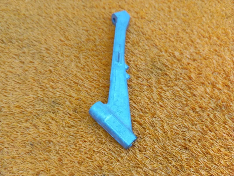 Кронштейн впускного коллектора