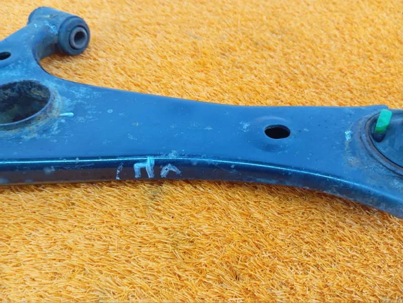 Рычаг подвески