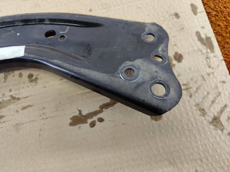 Рычаг продольный