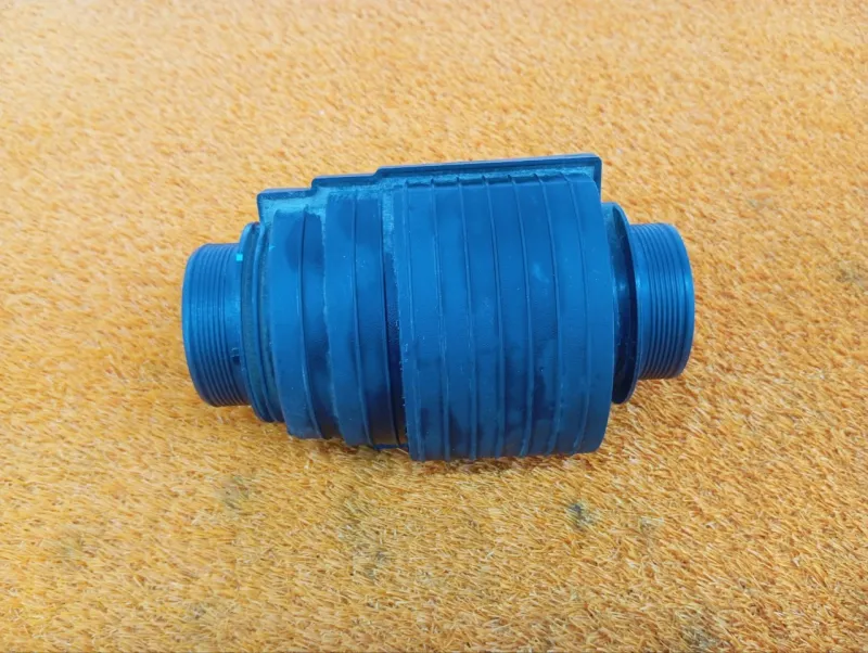 Патрубок интеркулера