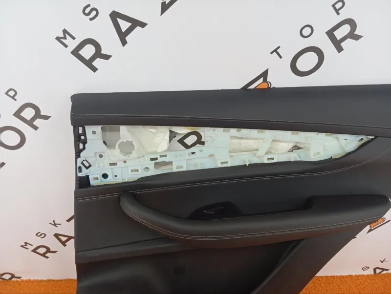 Обшивка двери