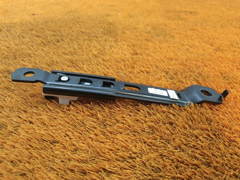 Механизм регулировки ремня безопасности