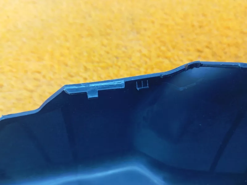 Кожух рулевой колонки