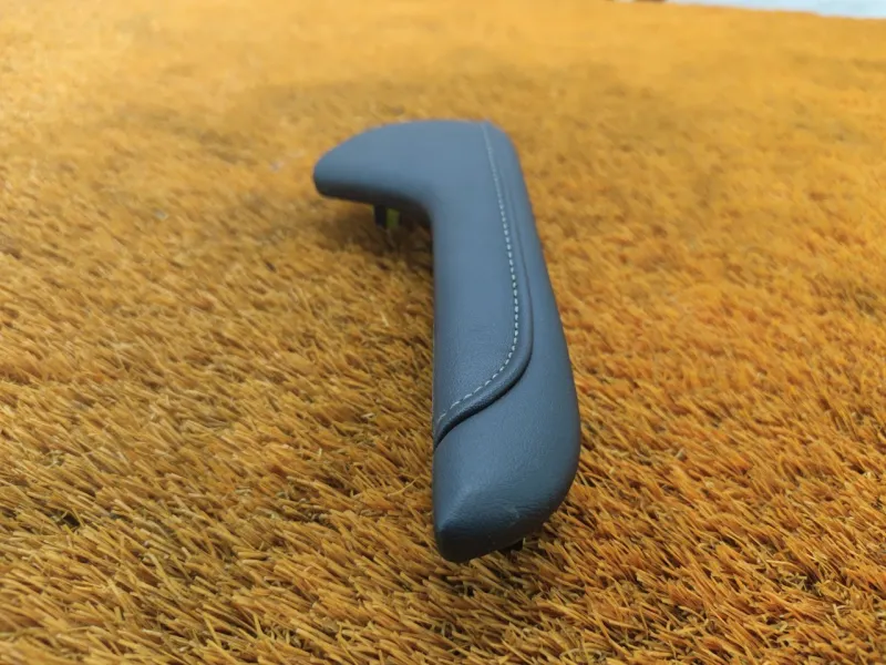 Накладка на торпедо