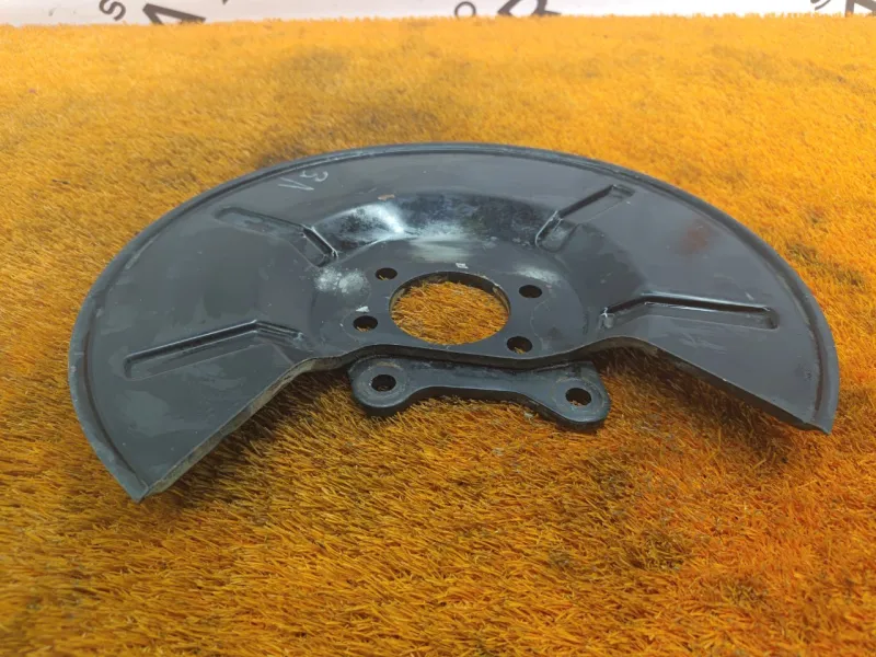 Пыльник тормозного диска