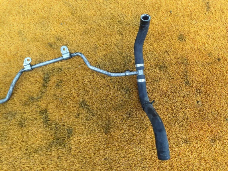 Трубка турбокомпрессора