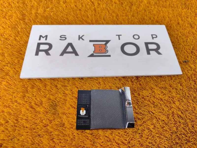 Накладка на торпедо