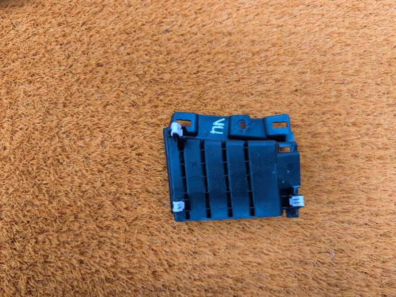 Накладка на торпедо