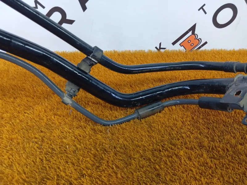 Горловина топливного бака