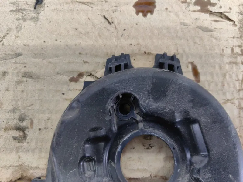 Кожух шестерни распредвала