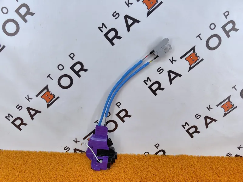 Замок двери