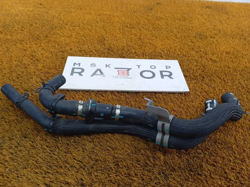 Патрубок радиатора печки