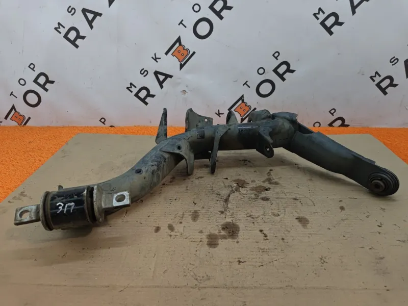 Рычаг подвески