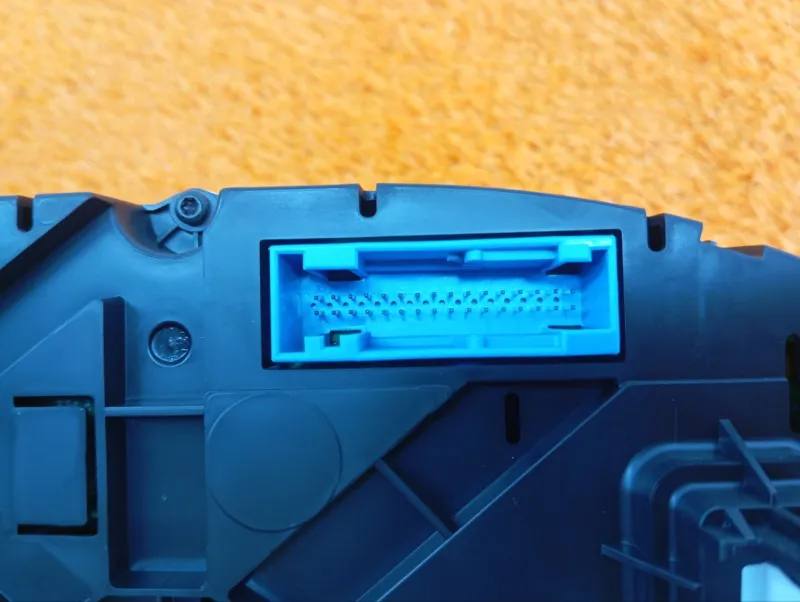 Панель приборов