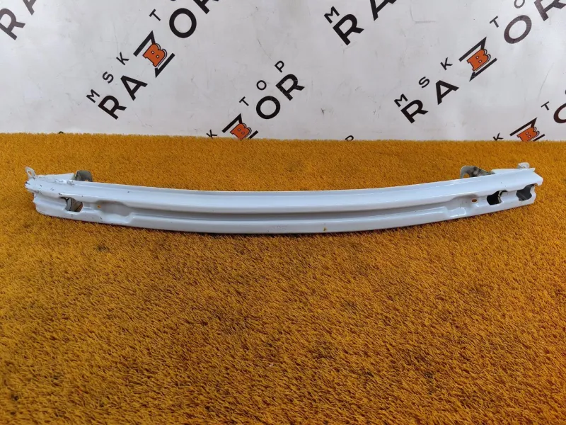 Усилитель бампера