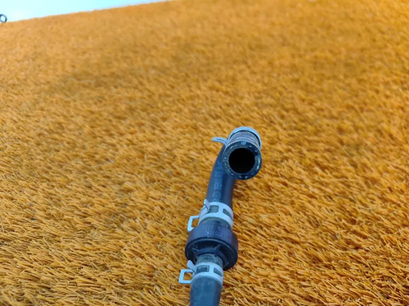 Клапан вентиляции топливного бака