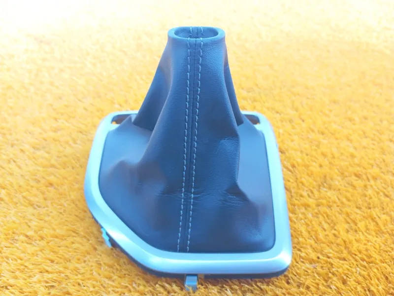 Кожух ручки КПП