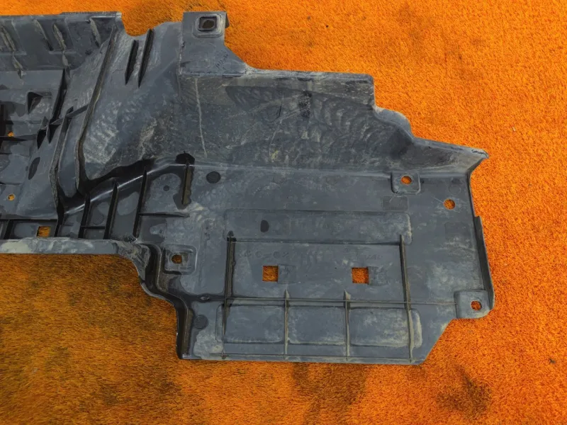 Защита днища кузова