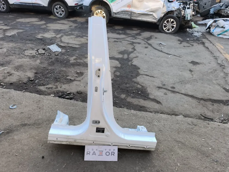 Порог с центральной стойкой